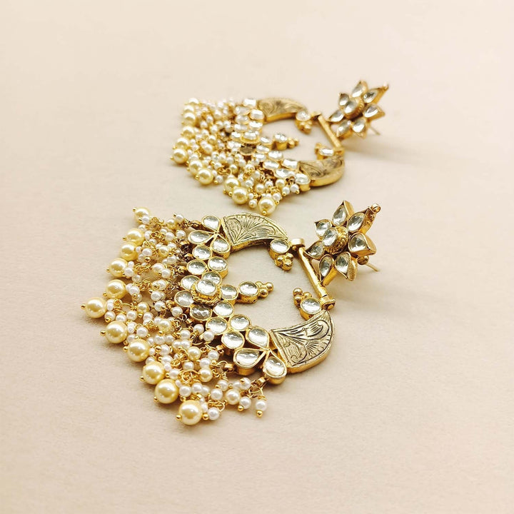 Archana Gold Plated Pachi Kundan Earrings - qivii