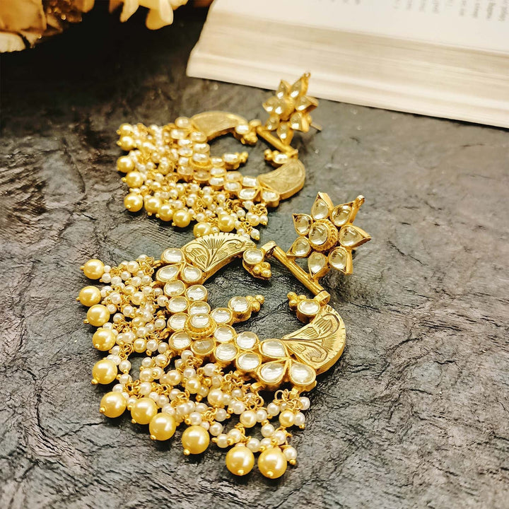 Archana Gold Plated Pachi Kundan Earrings - qivii