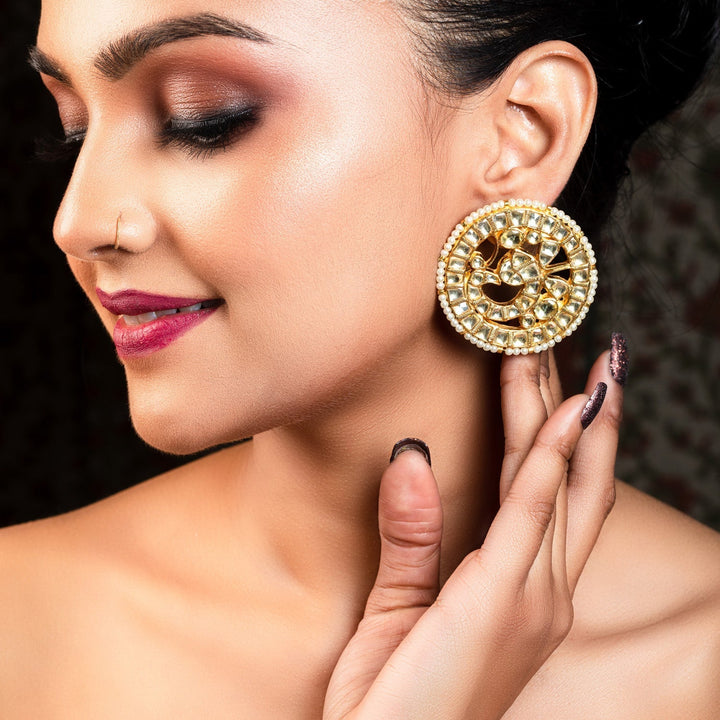 Aanchal Cream Beads Gold Plated Round Kundan Tops - qivii