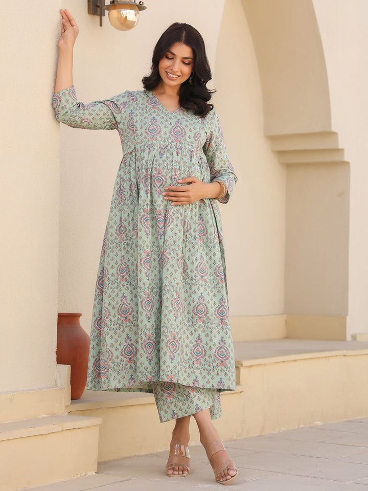 Light Green Pure Cotton Floral Printed A-line Maternity Kurta Pant Set - qivii