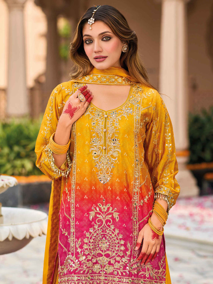 Graceful matching dupatta with heavy chinon work