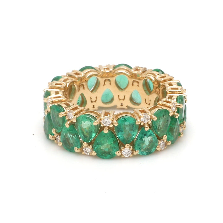 Emerald Pear and Diamond Ring - qivii