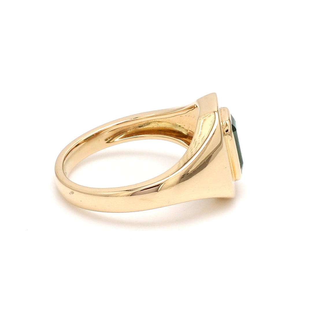 Emerald Octagon Bezel Set Signet Ring - qivii