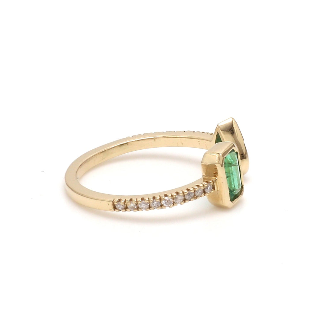 Emerald Octogen Pear Bezel Set Open Ring - qivii