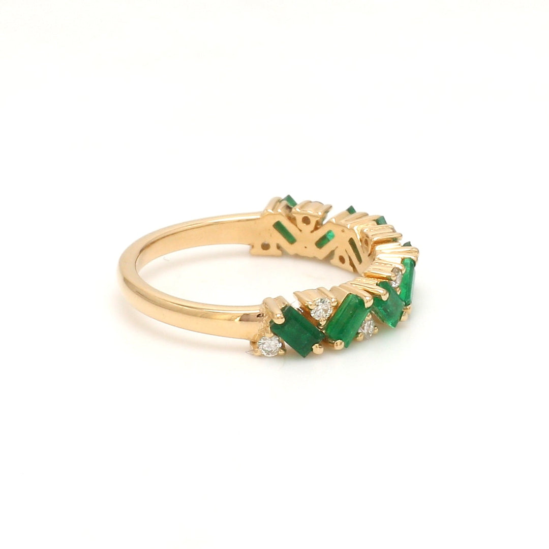 Emerald Baguette and Diamond Ring - qivii