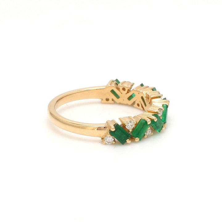 Emerald Baguette and Diamond Ring - qivii