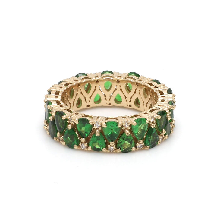 Tsavorite Pear and Diamond Ring - qivii