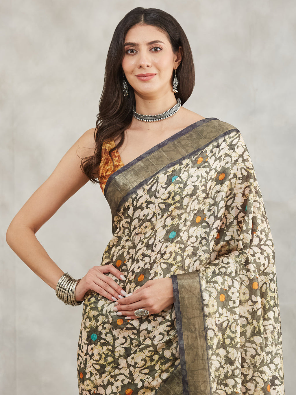 Janasya Women's Olive Green Silk Blend Floral Printed Printed Saree with Blouse Piece