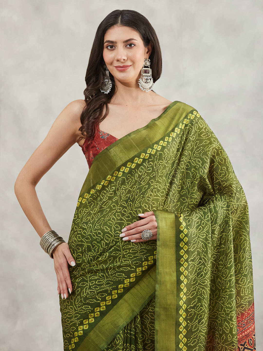 Janasya Women's Mehndi Green Silk Blend Bandhani Printed Printed Saree with Blouse Piece