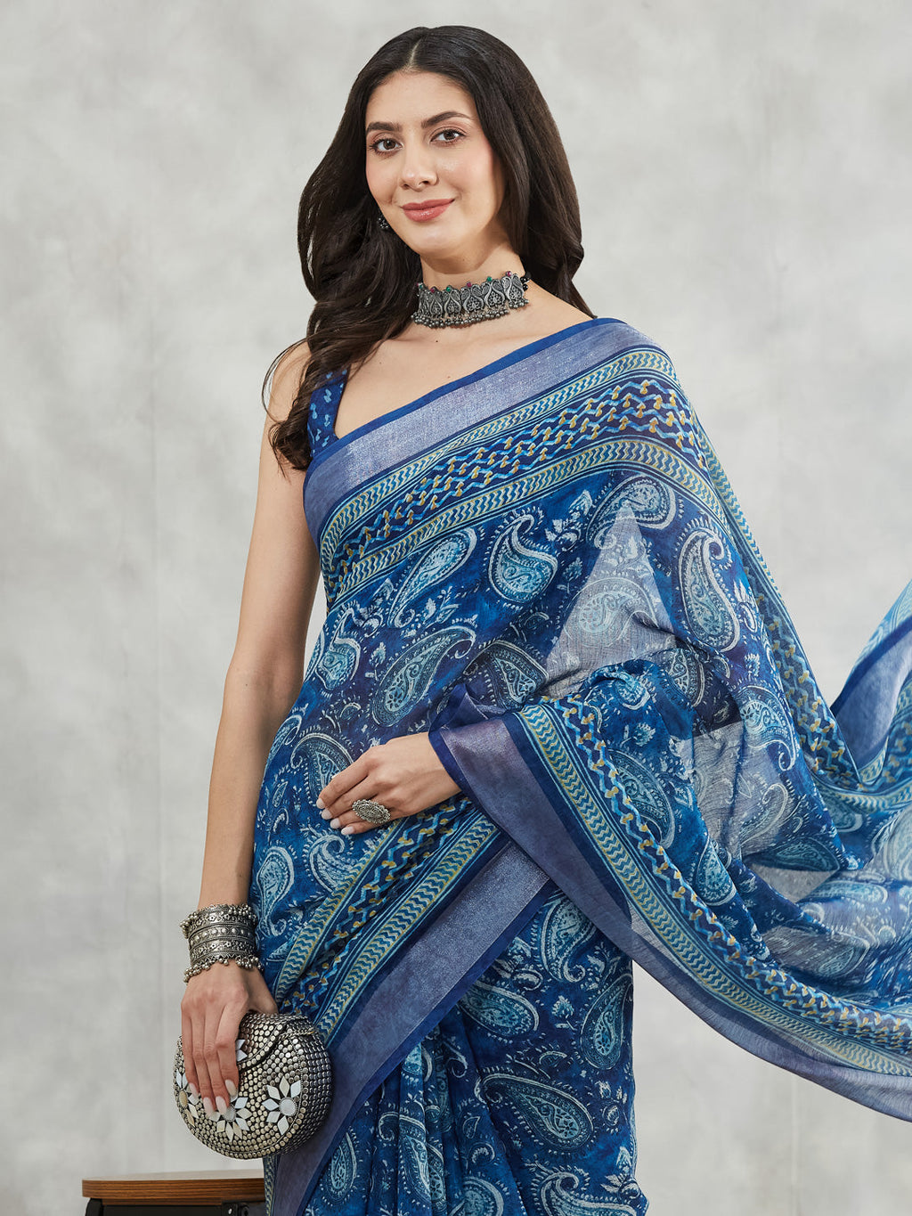 Janasya Women's Blue Linen Blend Paisley Printed Printed Saree with Blouse Piece