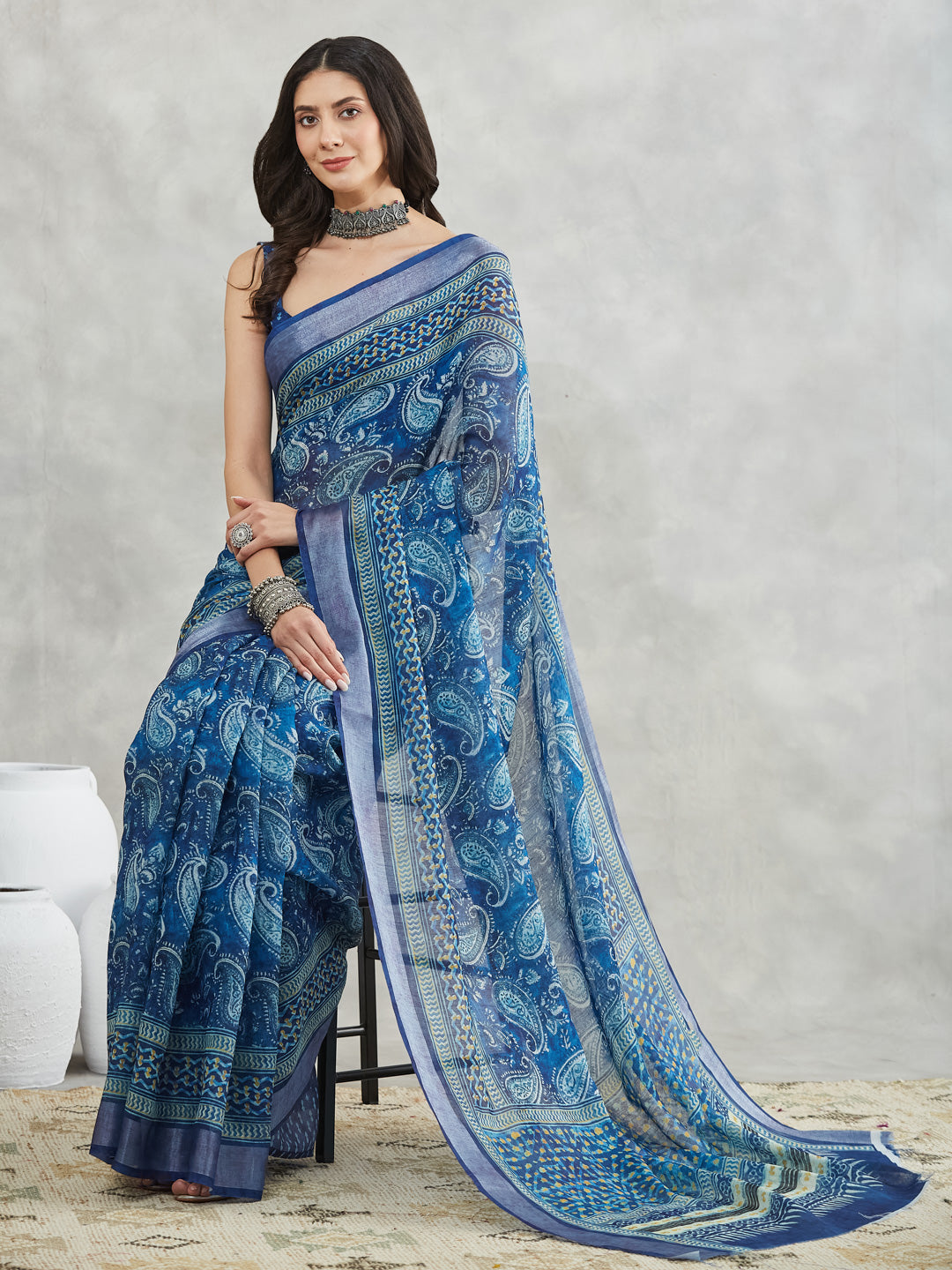 Janasya Women's Blue Linen Blend Paisley Printed Printed Saree with Blouse Piece