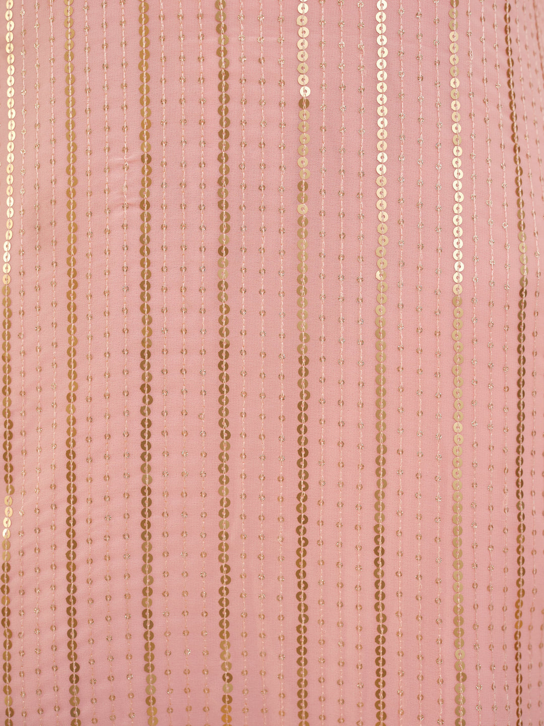 Versatile choice for any event with exquisite detailing