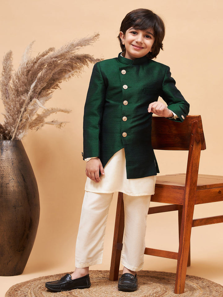 VASTRAMAY Boy's Green Indo Western Jacket With Cream Kurta And Pyjama Set - qivii