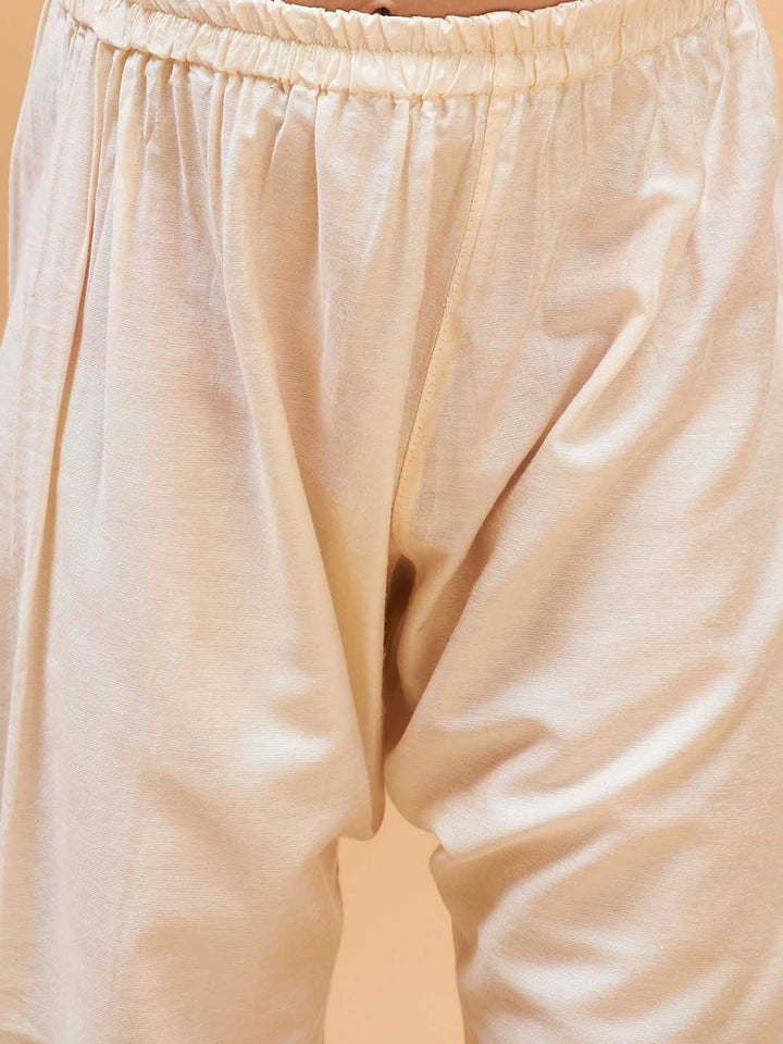 VASTRAMAY Boy's Grey Indo Western Jacket With Cream Kurta And Pyjama Set - qivii