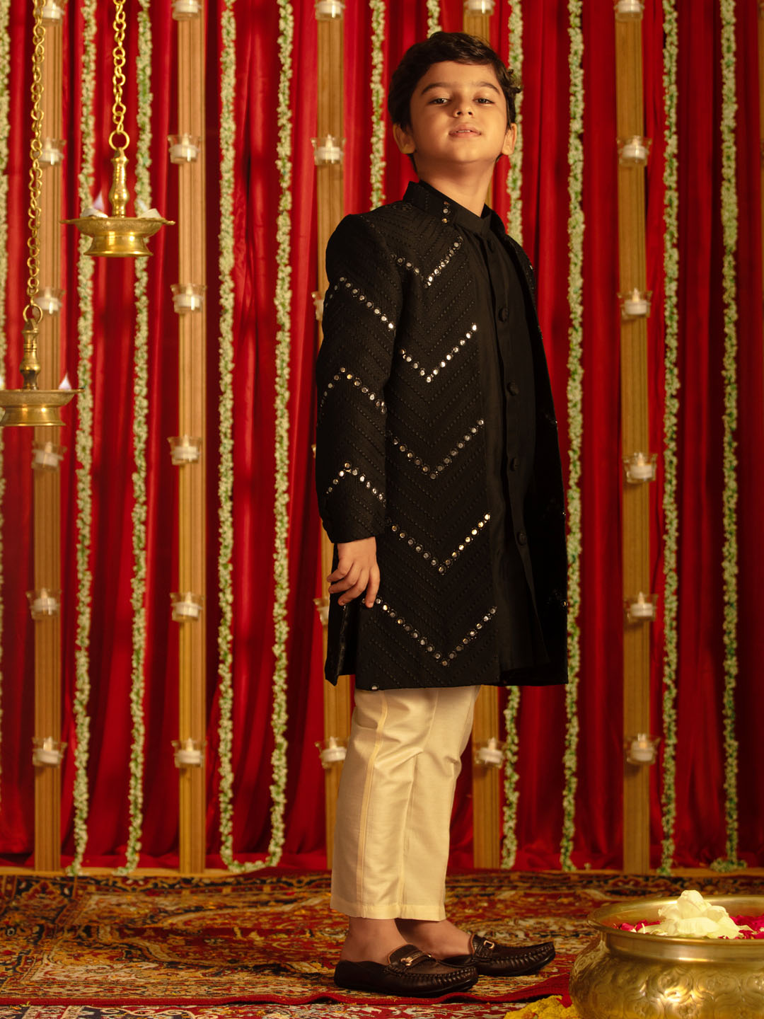 VASTRAMAY Boys' Black And Cream Ethnic Mirror Combo Set - qivii