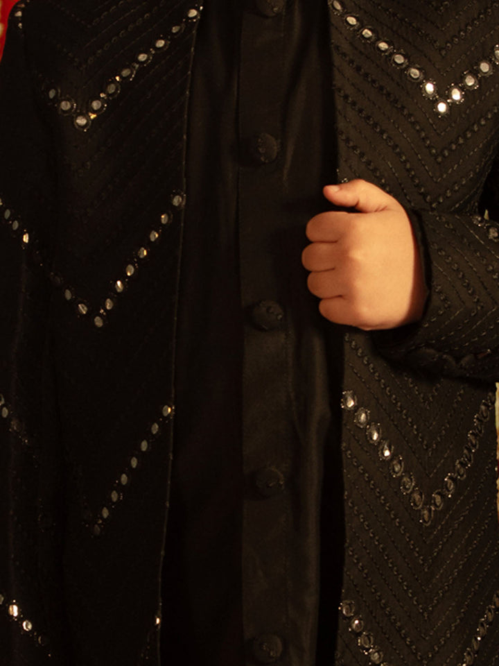 VASTRAMAY Boys' Black And Cream Ethnic Mirror Combo Set - qivii