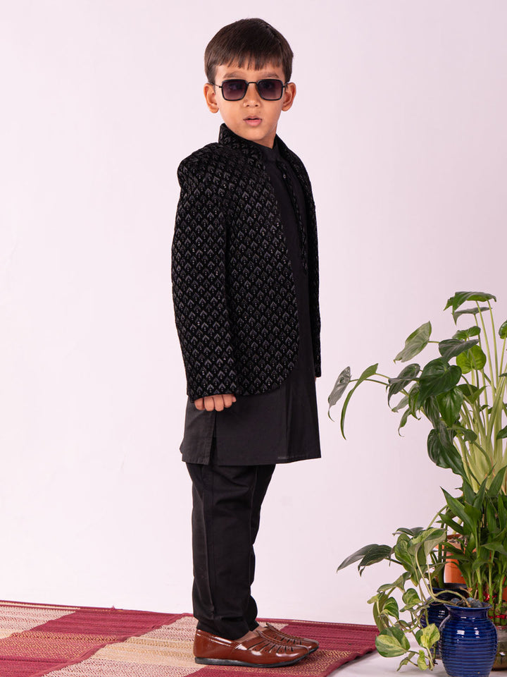 VASTRAMAY Boys' Black Jodhpuri, Kurta and Pyjama Set - qivii