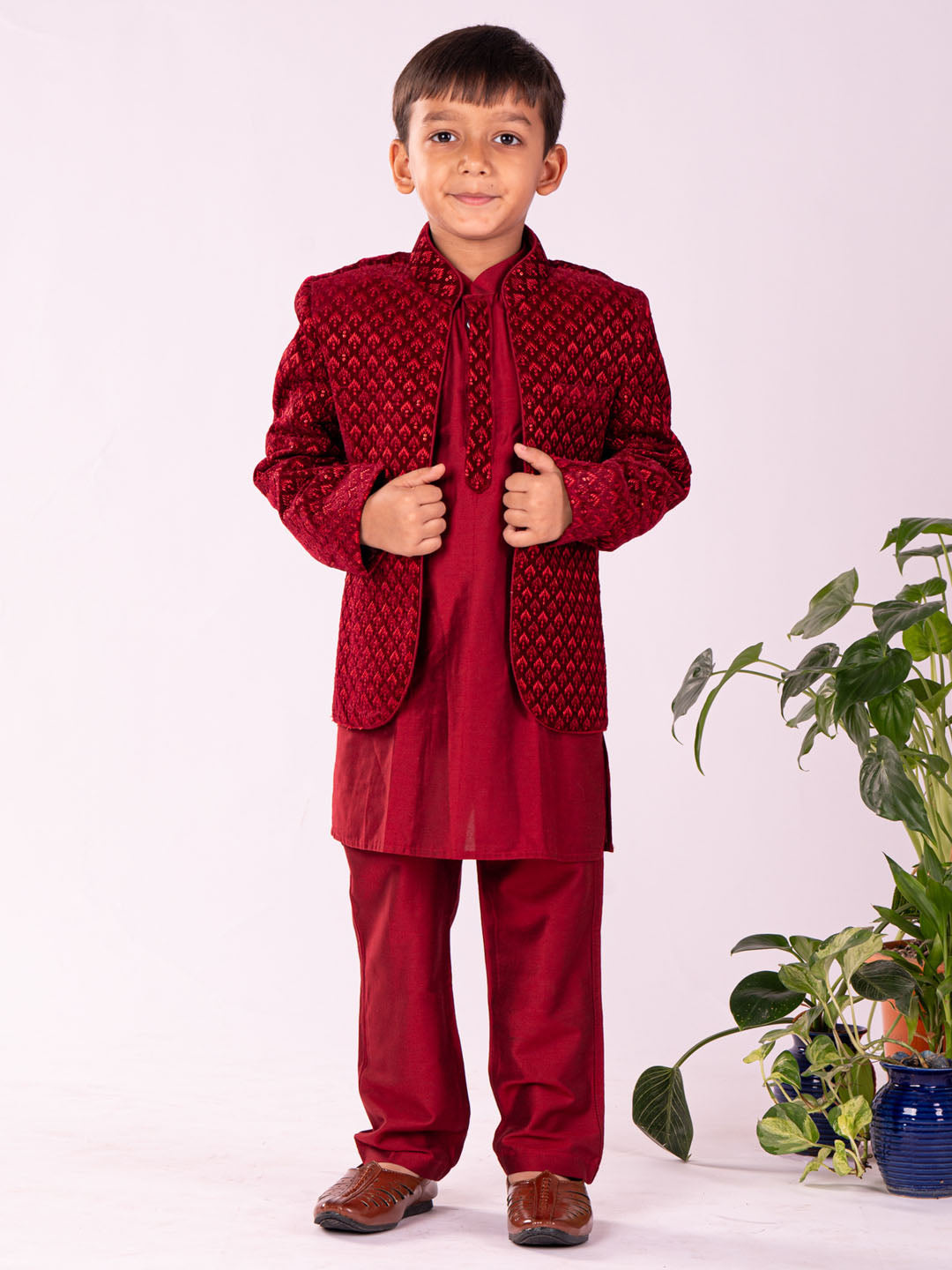 VASTRAMAY Boys' Maroon Jodhpuri And Kurta Pyjama Combo Set - qivii