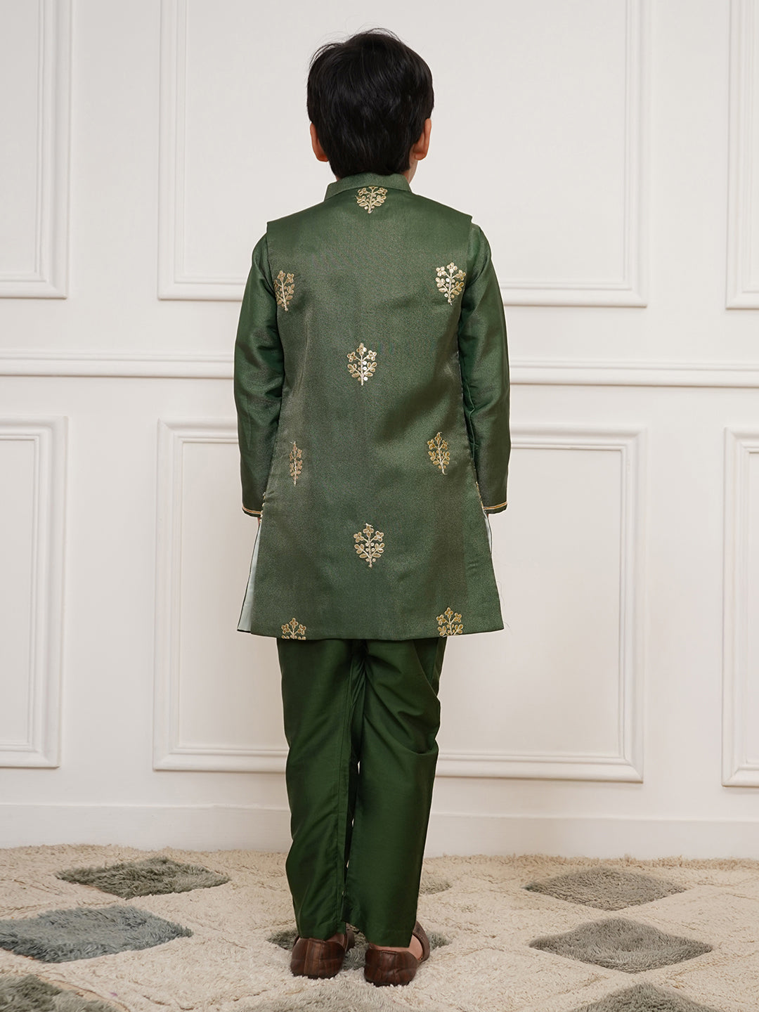 VASTRAMAY Boys' Green Jacket, Kurta and Pyjama Set - qivii