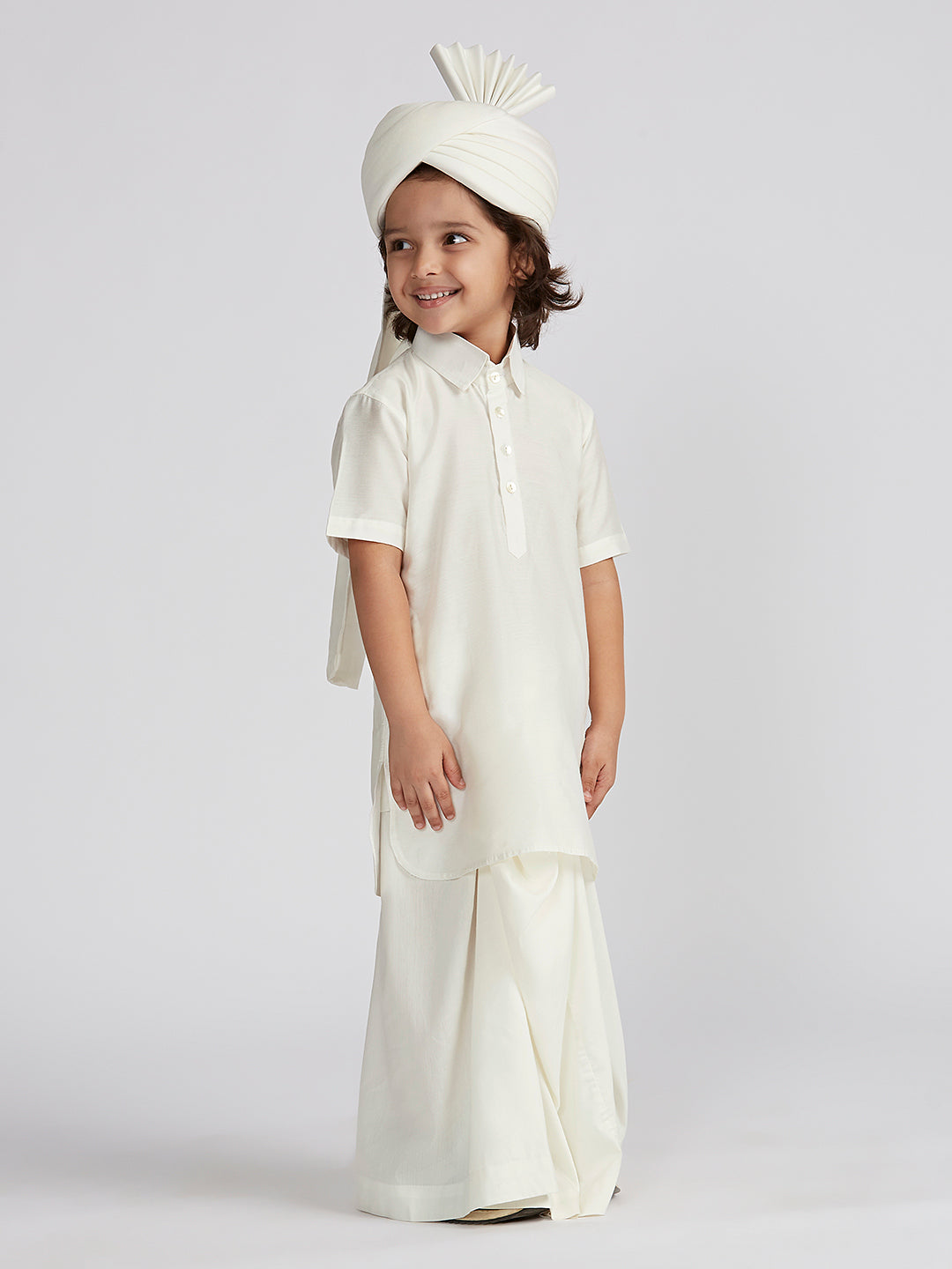 Boys'  White Viscose Kurta Lungi And Safa set - qivii