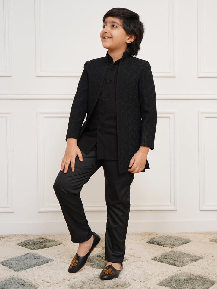 VASTRAMAY Boys' Black Open Indowestern set - qivii