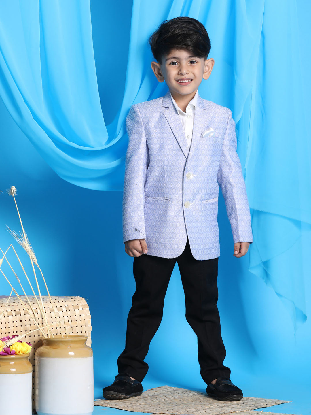 VASTRAMAY Boy's Lavender Woven Design Blazer - qivii