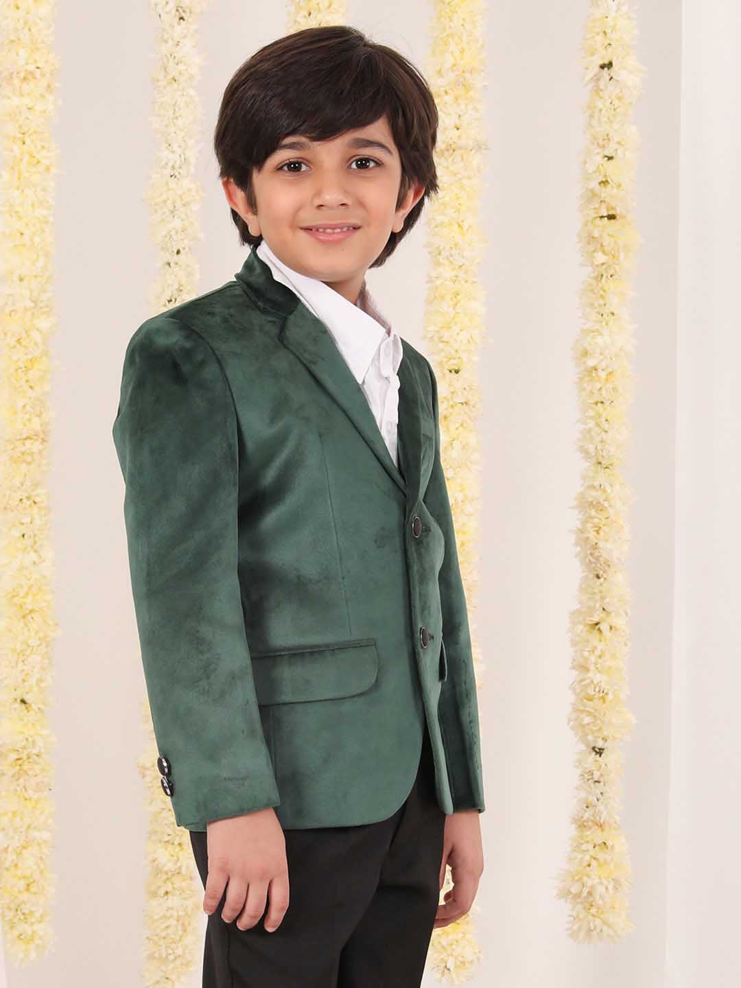 VASTRAMAY Boy's Green Velvet Blazer - qivii