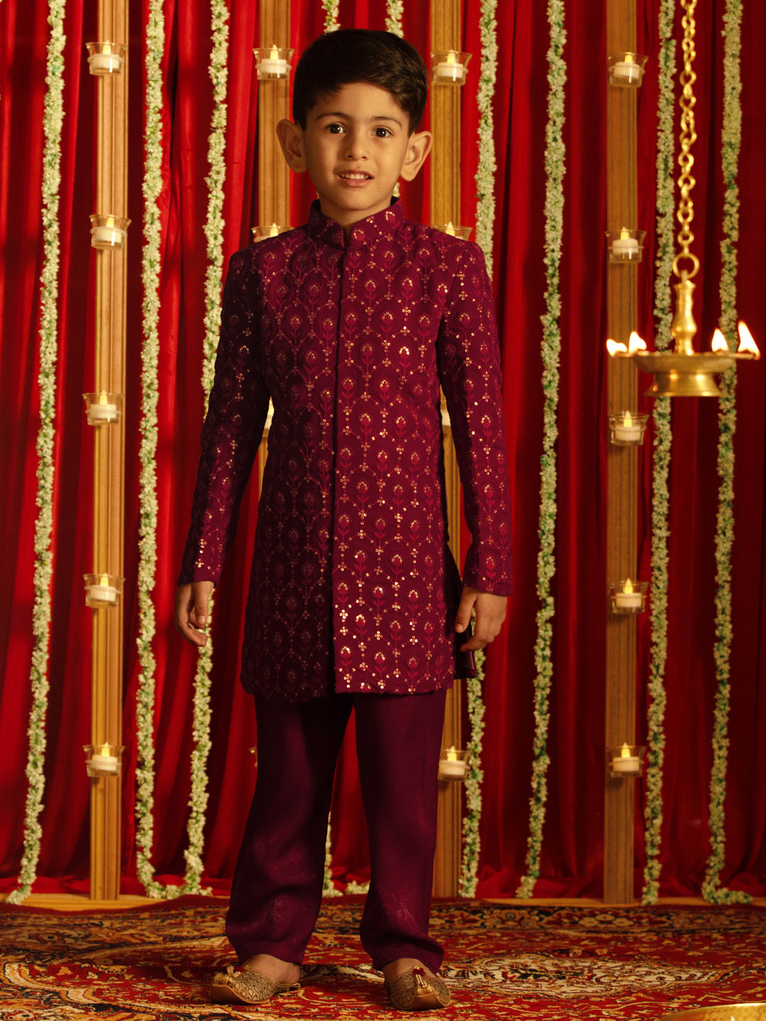VASTRAMAY Boys' Maroon Georgette Embroidered Indo Western Set - qivii