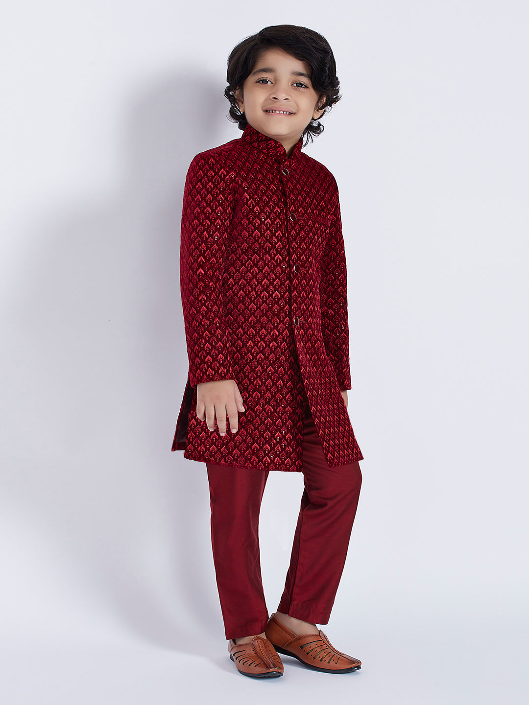VASTRAMAY Boys' Maroon Sherwani Set - qivii