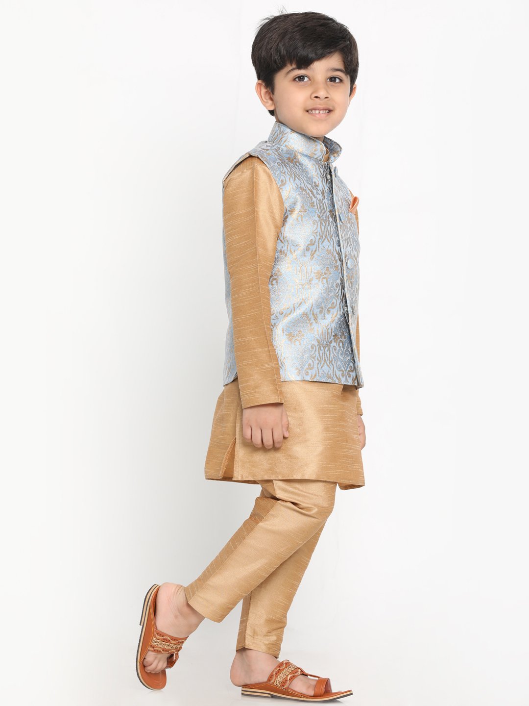 VASTRAMAY Boys Grey Silk Blend Kurta, Ethnic Jacket and Pyjama Set - qivii