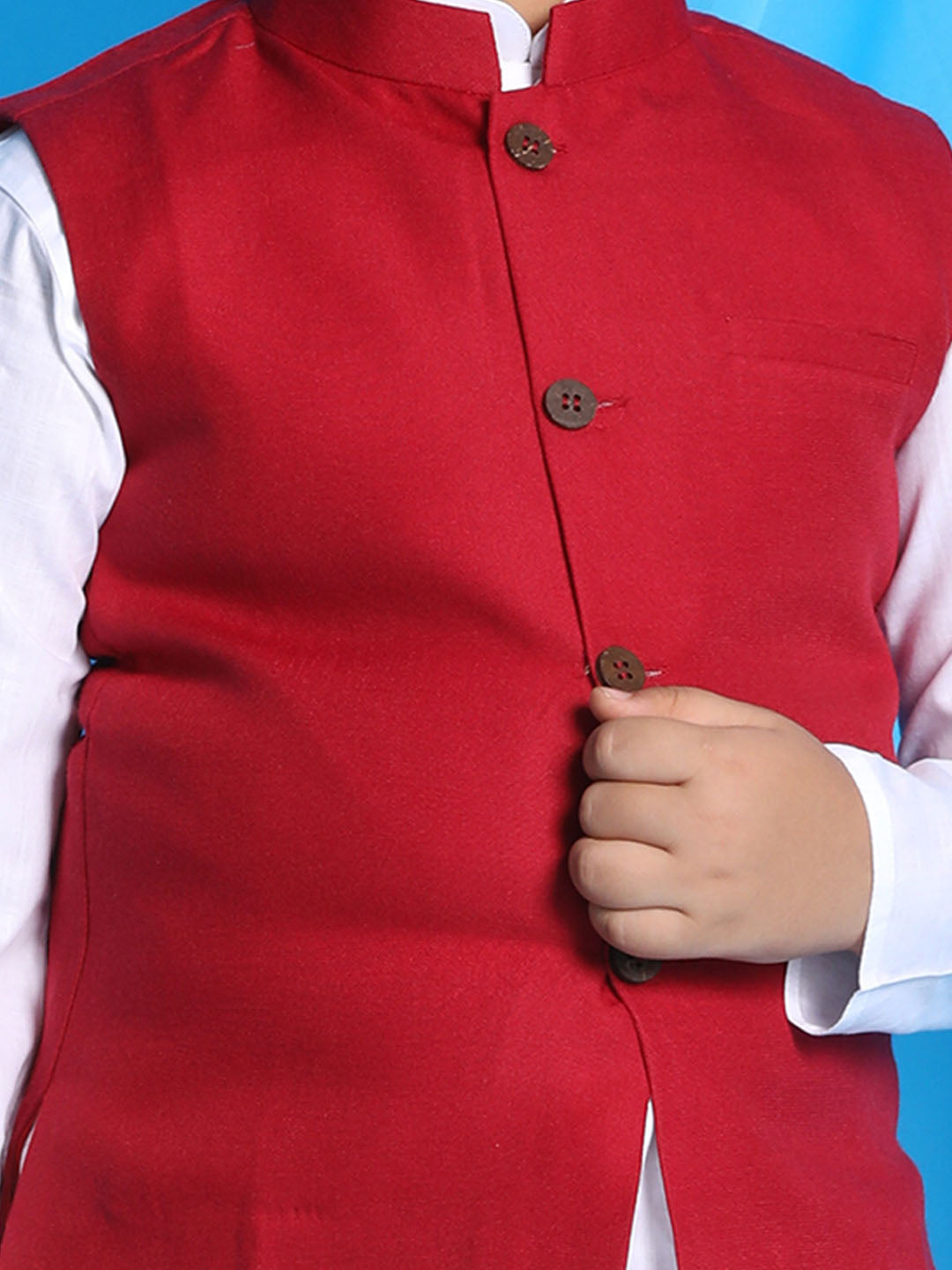VASTRAMAY Boy's Maroon Solid Nehru Jacket With White Kurta Pyjama set - qivii