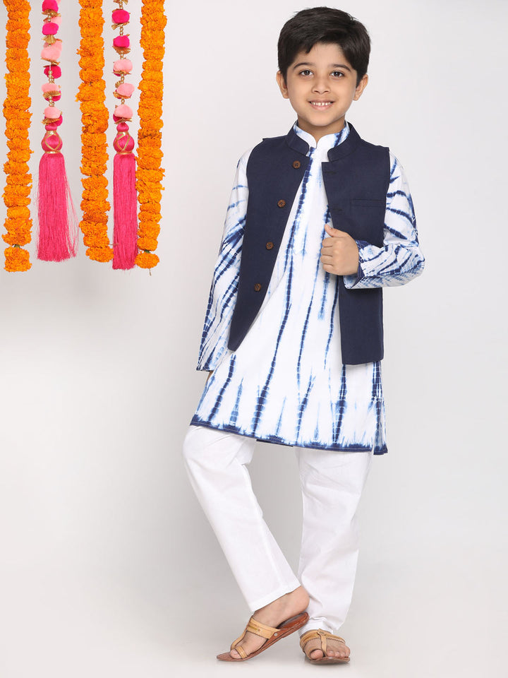 Vastramay Boys Navy Blue Dyed Regular Pure Cotton Kurta with Pyjamas & Nehru Jacket - qivii