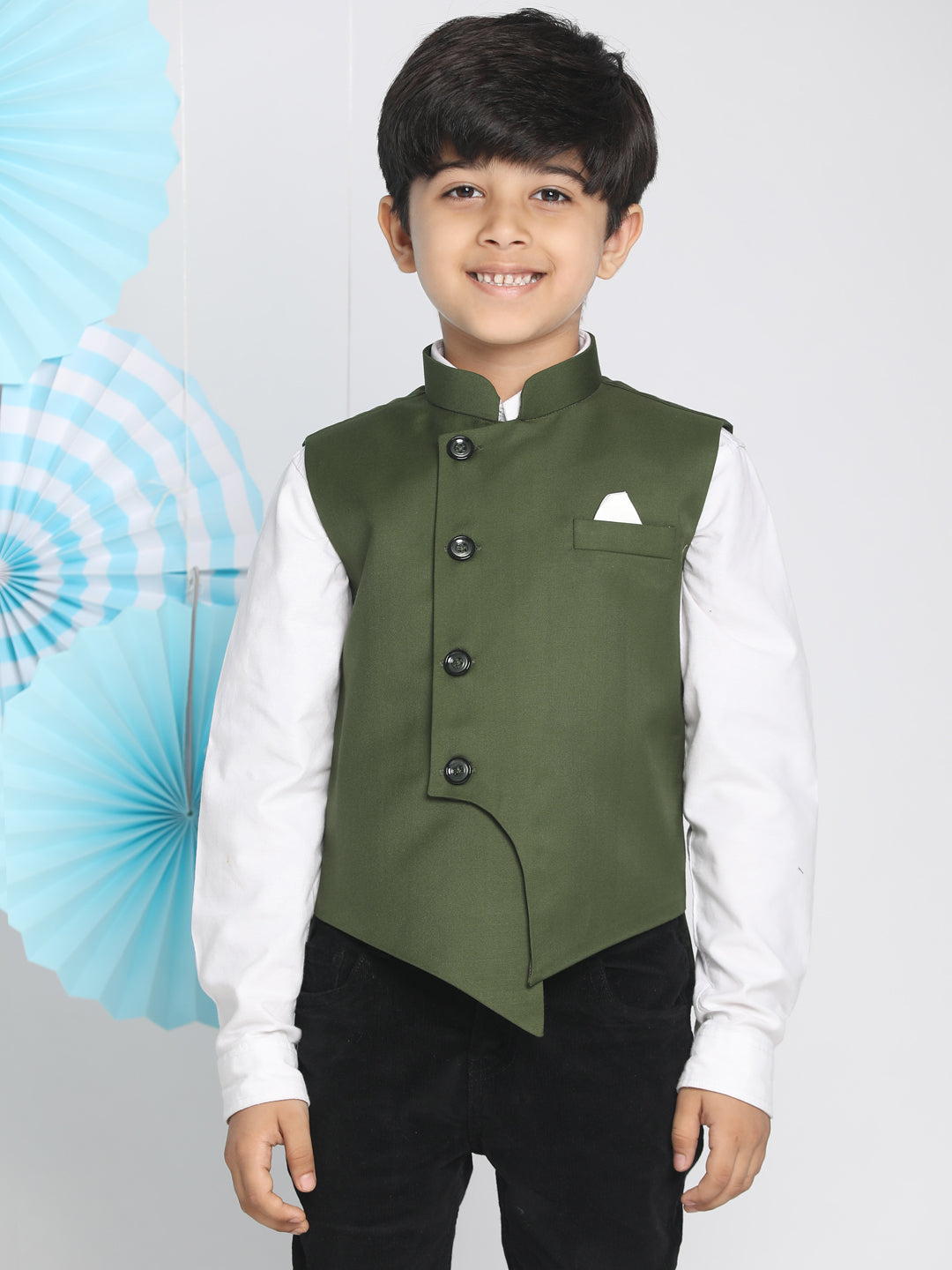 VASTRAMAY Boys Green Solid Satin Nehru Jacket - qivii