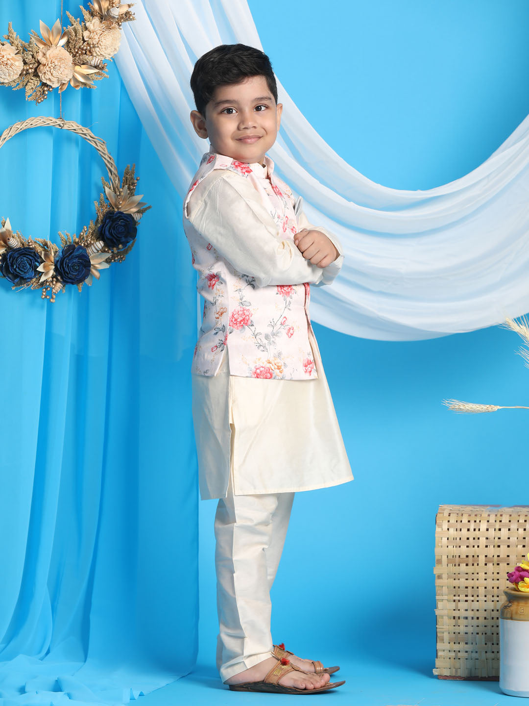 VASTRAMAY Boys Peach Floral Printed Nehru Jacket With Cream Color Kurta And Pyjama Set - qivii