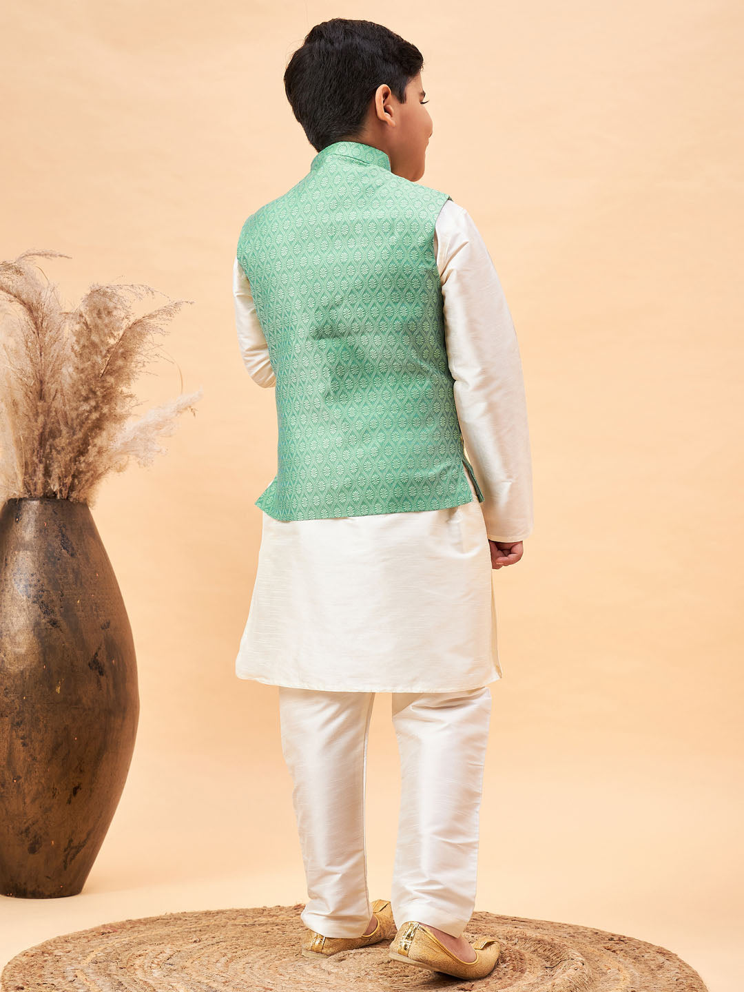 VASTRAMAY Boy's Green Woven Jacket With Cream Kurta and Pyjama Set - qivii