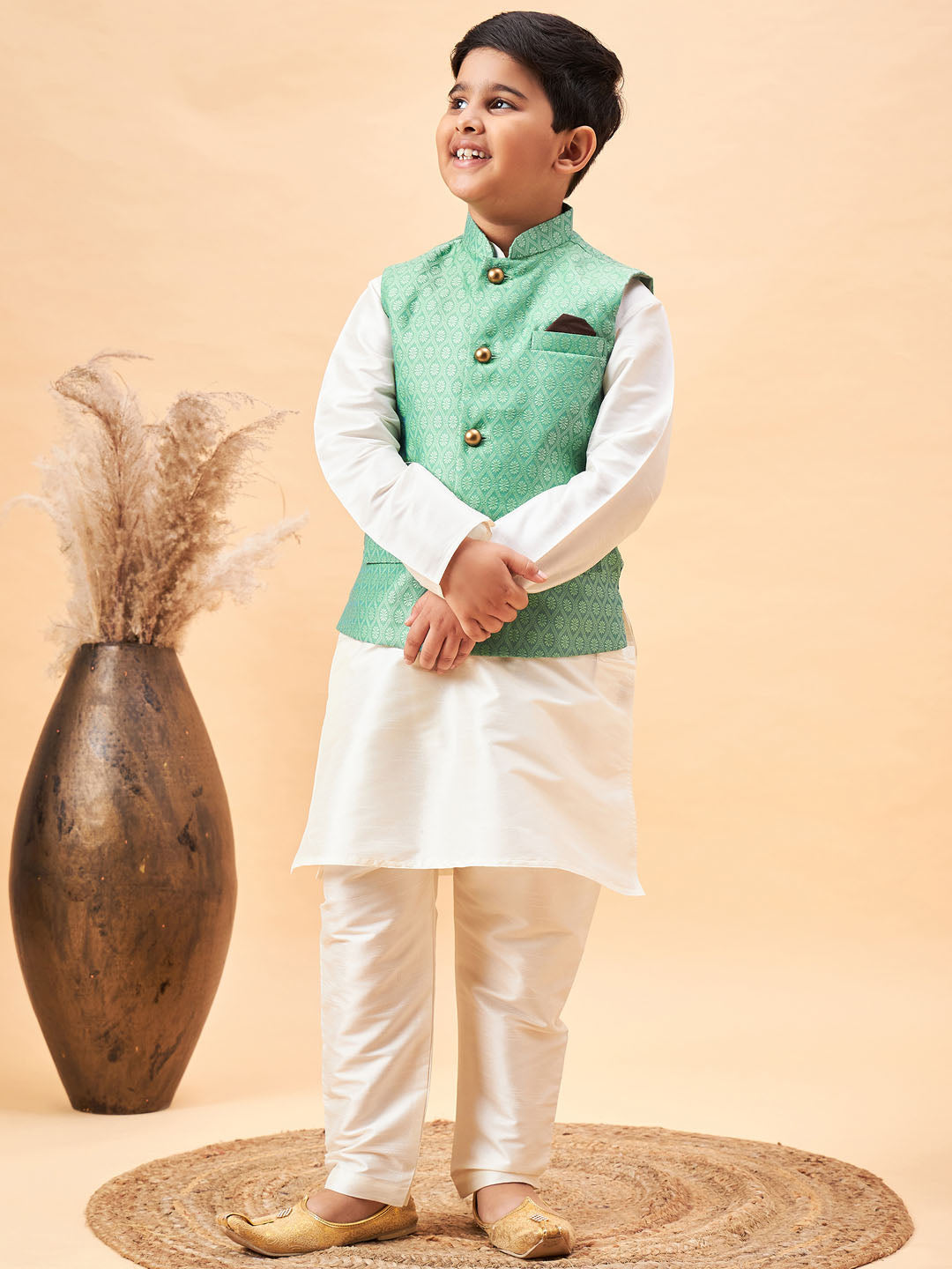 VASTRAMAY Boy's Green Woven Jacket With Cream Kurta and Pyjama Set - qivii