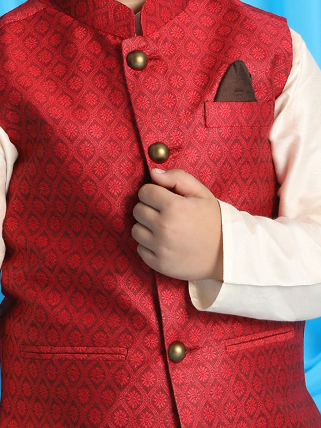 VASTRAMAY Boy's Maroon Woven Jacket With Cream Kurta and Pyjama Set - qivii