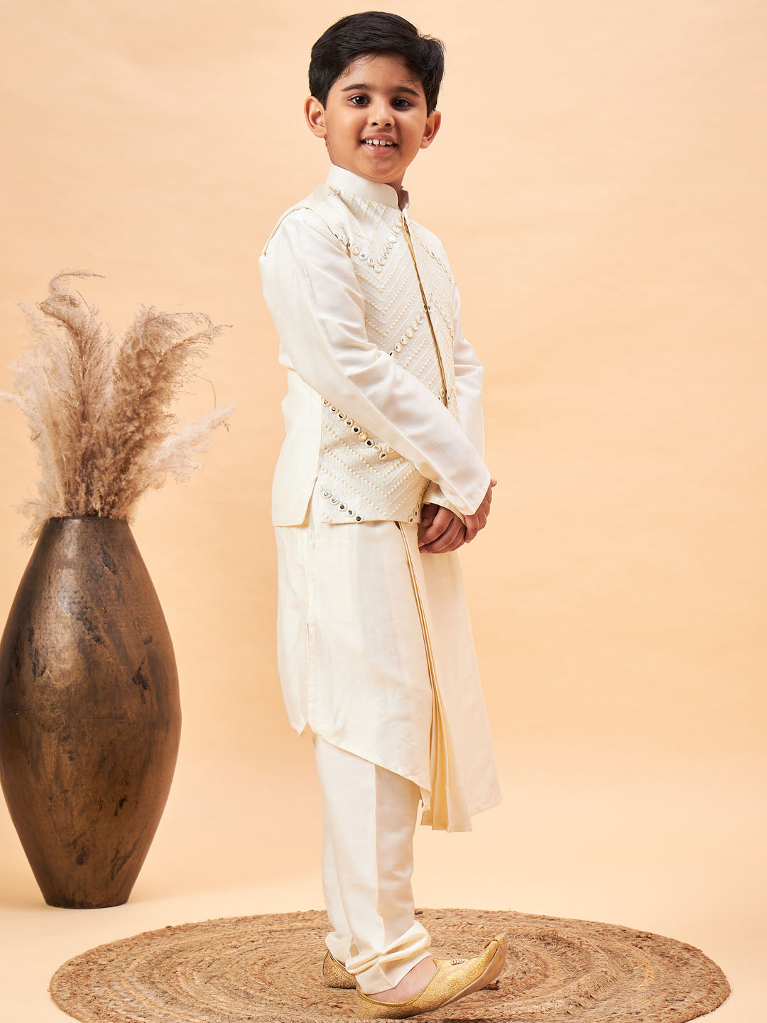 VASTRAMAY Boy's Cream Mirror Work Jacket And Pleated Kurta Pyjama Set - qivii