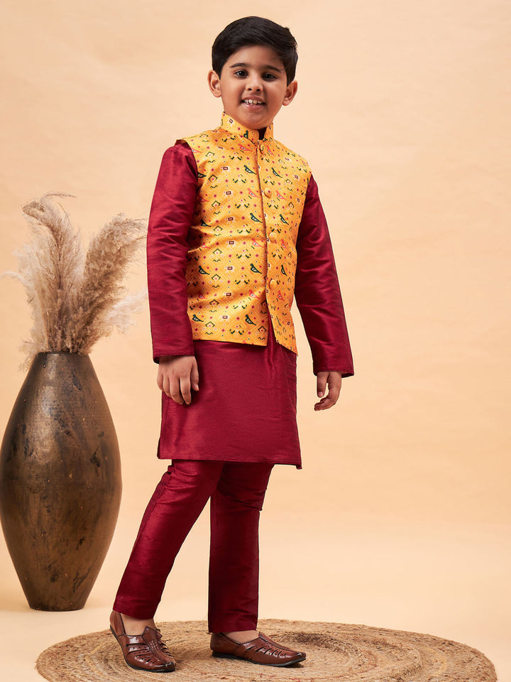 VASTRAMAY Boy's Yellow Ethnic Printed Jacket With Maroon Kurta and Pyjama Set - qivii