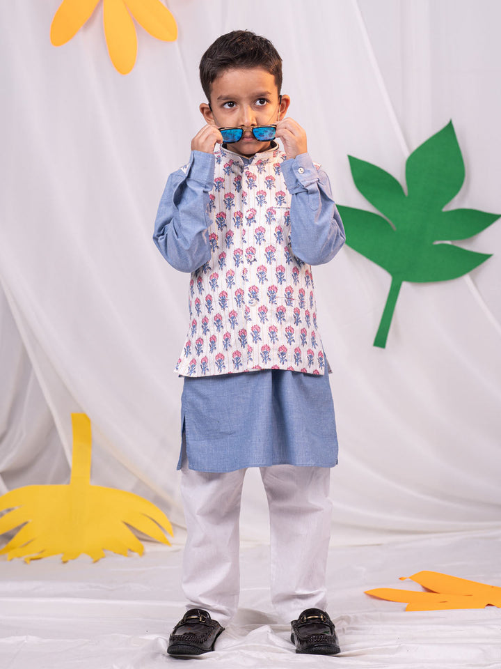VASTRAMAY Boy's Beige Printed Jacket With Grey Kurta Pyjama Set - qivii