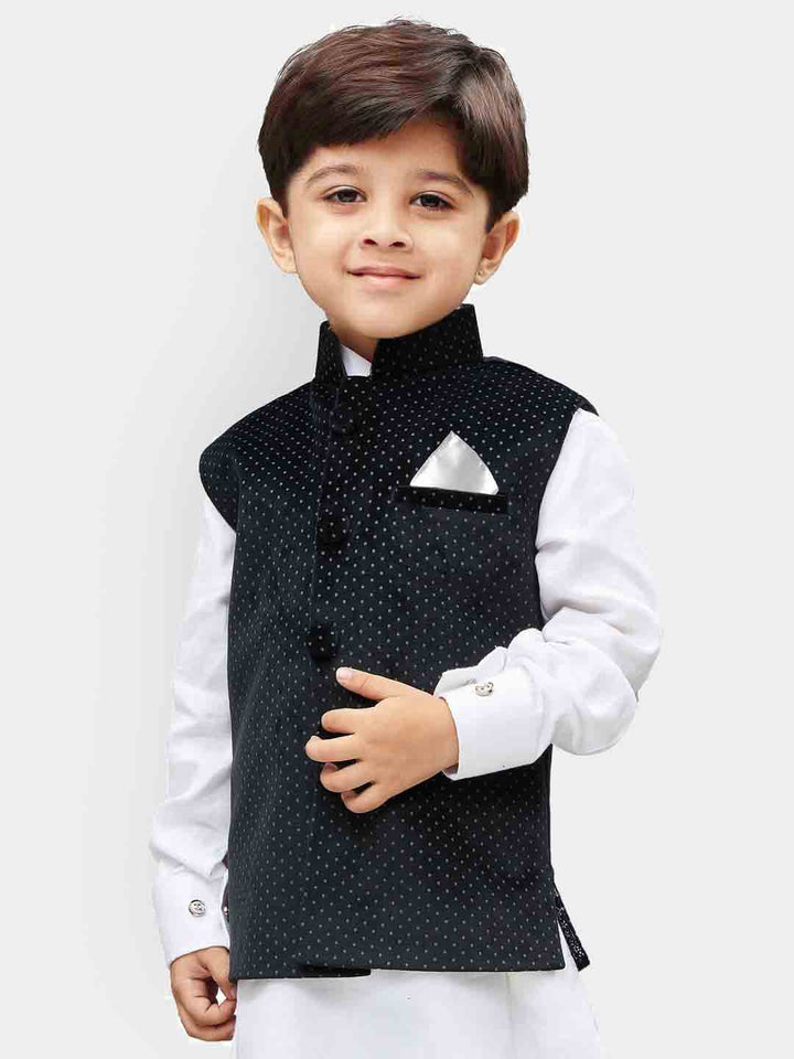 VASTRAMAY Boys' Black Velvet Nehru Jackets - qivii