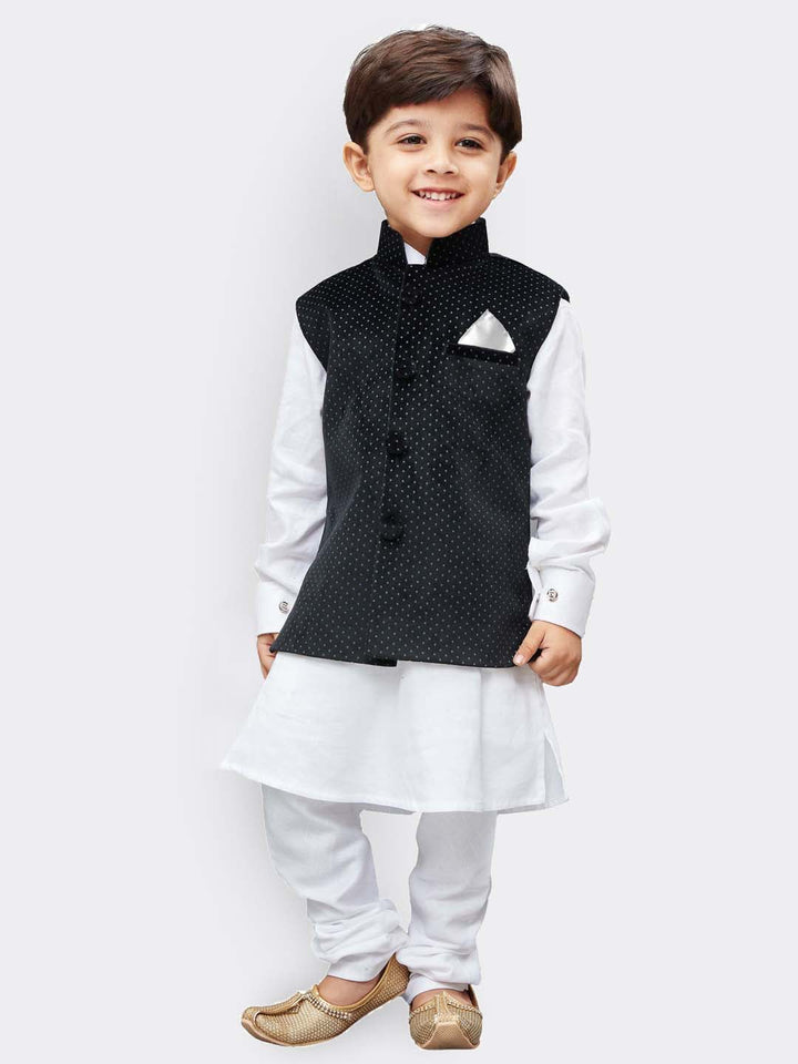 VASTRAMAY Boys' Black Velvet Nehru Jackets - qivii