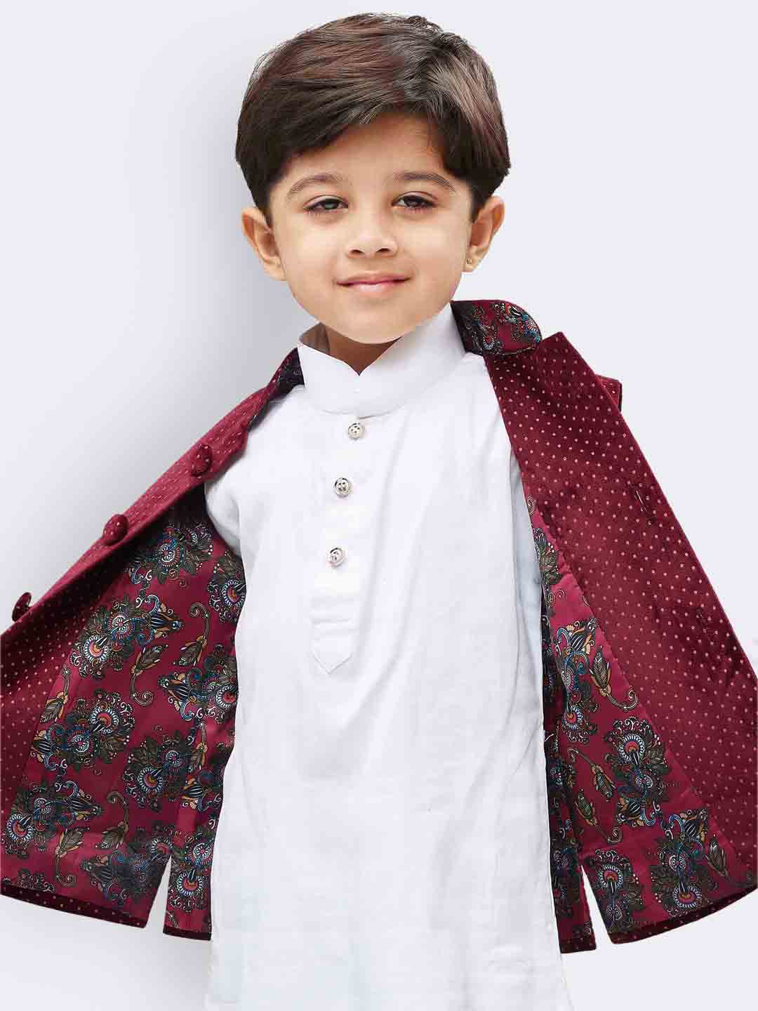 VASTRAMAY Boys' Maroon Velvet Nehru Jackets - qivii