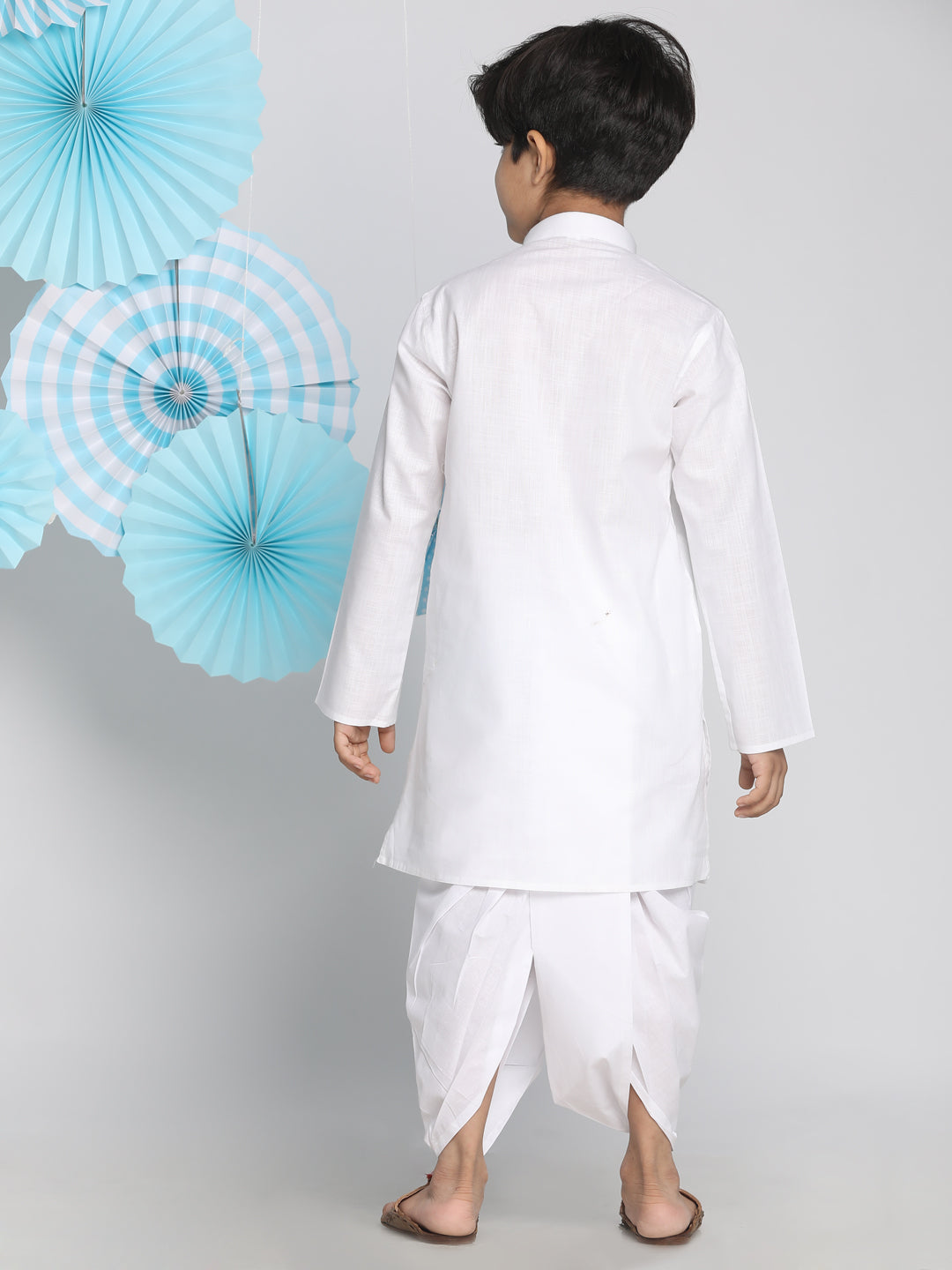 VASTRAMAY Boys' White Kurta And Dhoti Set - qivii