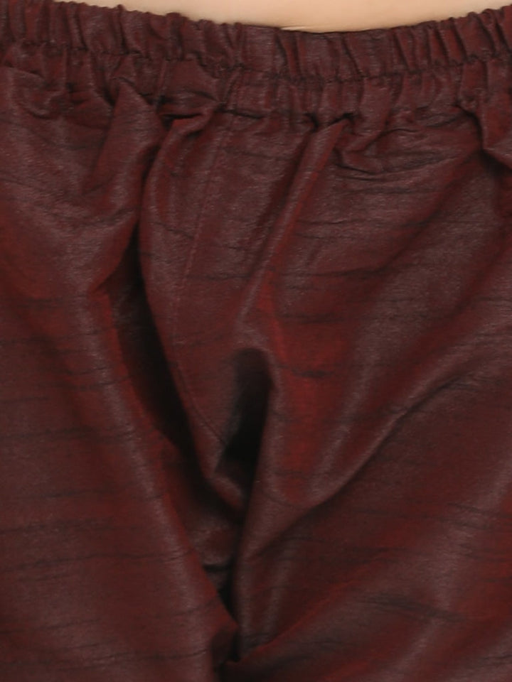 VASTRAMAY Boys Silk Blend Kurta and Pyjama Set - qivii