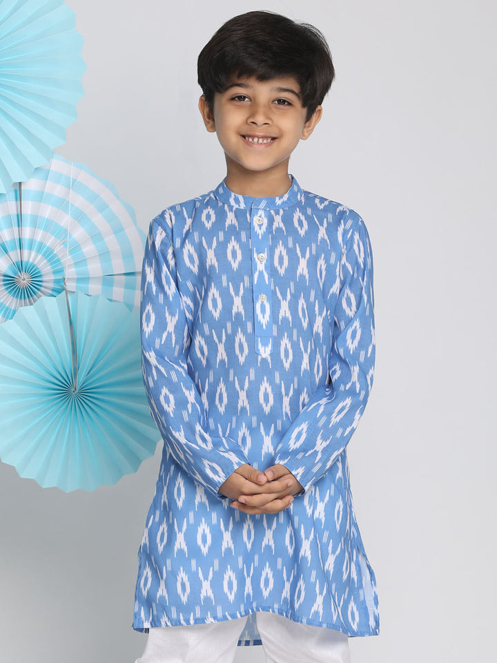 VASTRAMAY Boys Aqua Traditional Ikkat Print Flat Collar Kurta - qivii