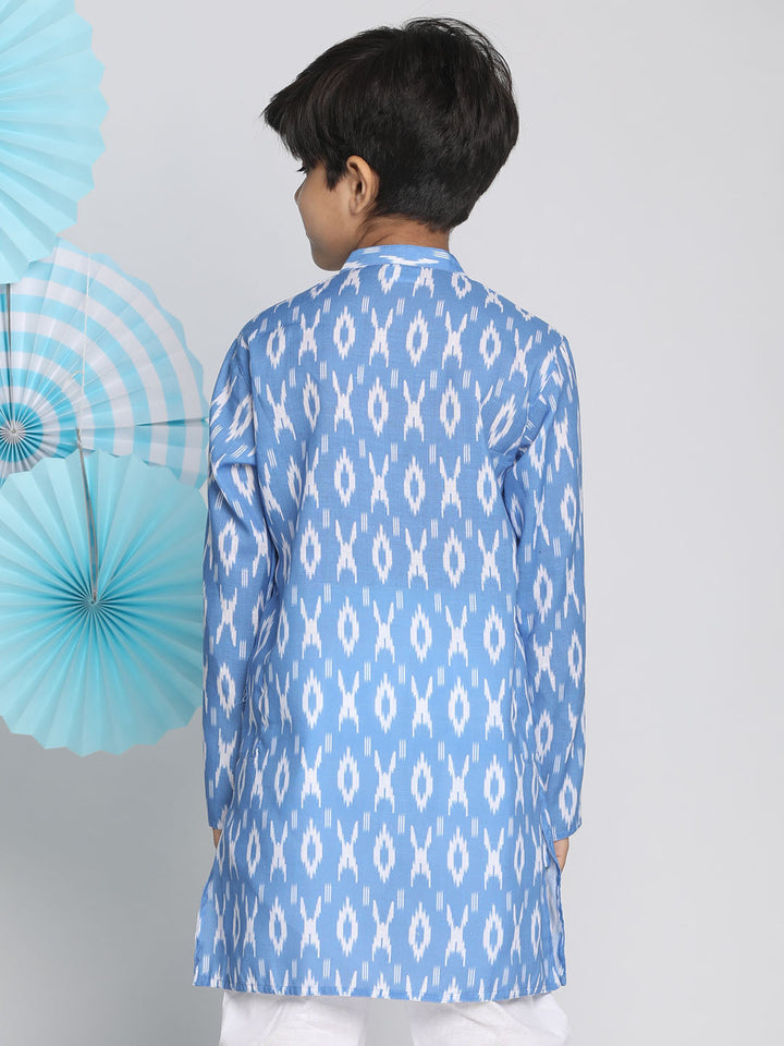 VASTRAMAY Boys Aqua Traditional Ikkat Print Flat Collar Kurta - qivii