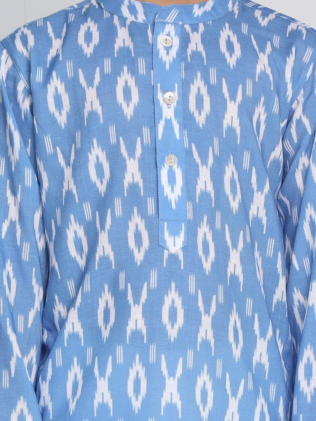 VASTRAMAY Boys Aqua Traditional Ikkat Print Flat Collar Kurta - qivii