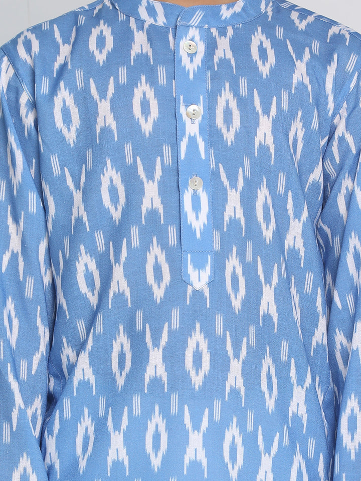 VASTRAMAY Boys Aqua Traditional Ikkat Print Flat Collar Kurta - qivii