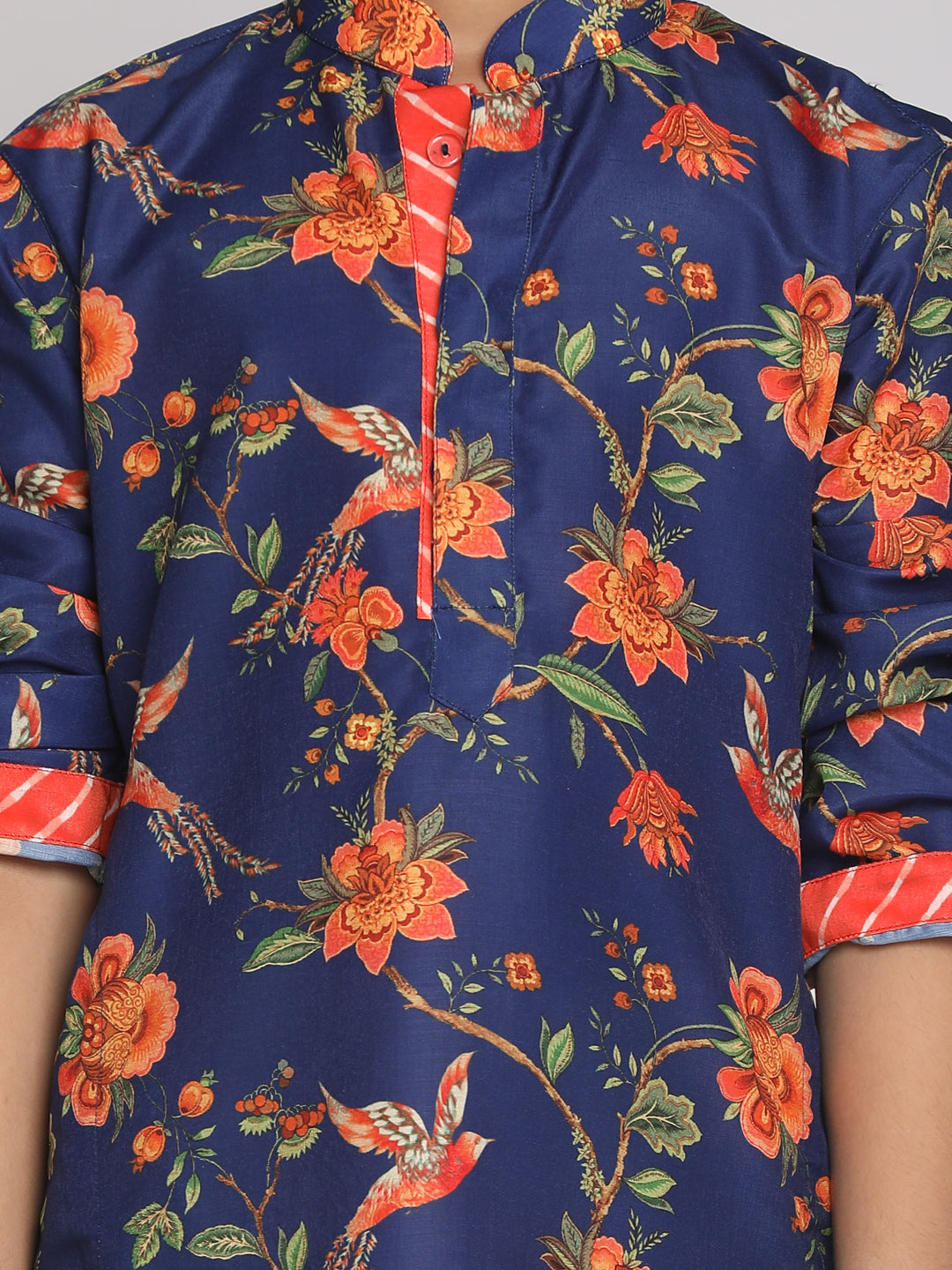 VASTRAMAY Boys' Multicolor-Base-Navy Blue Kurta With Leheriya Border - qivii